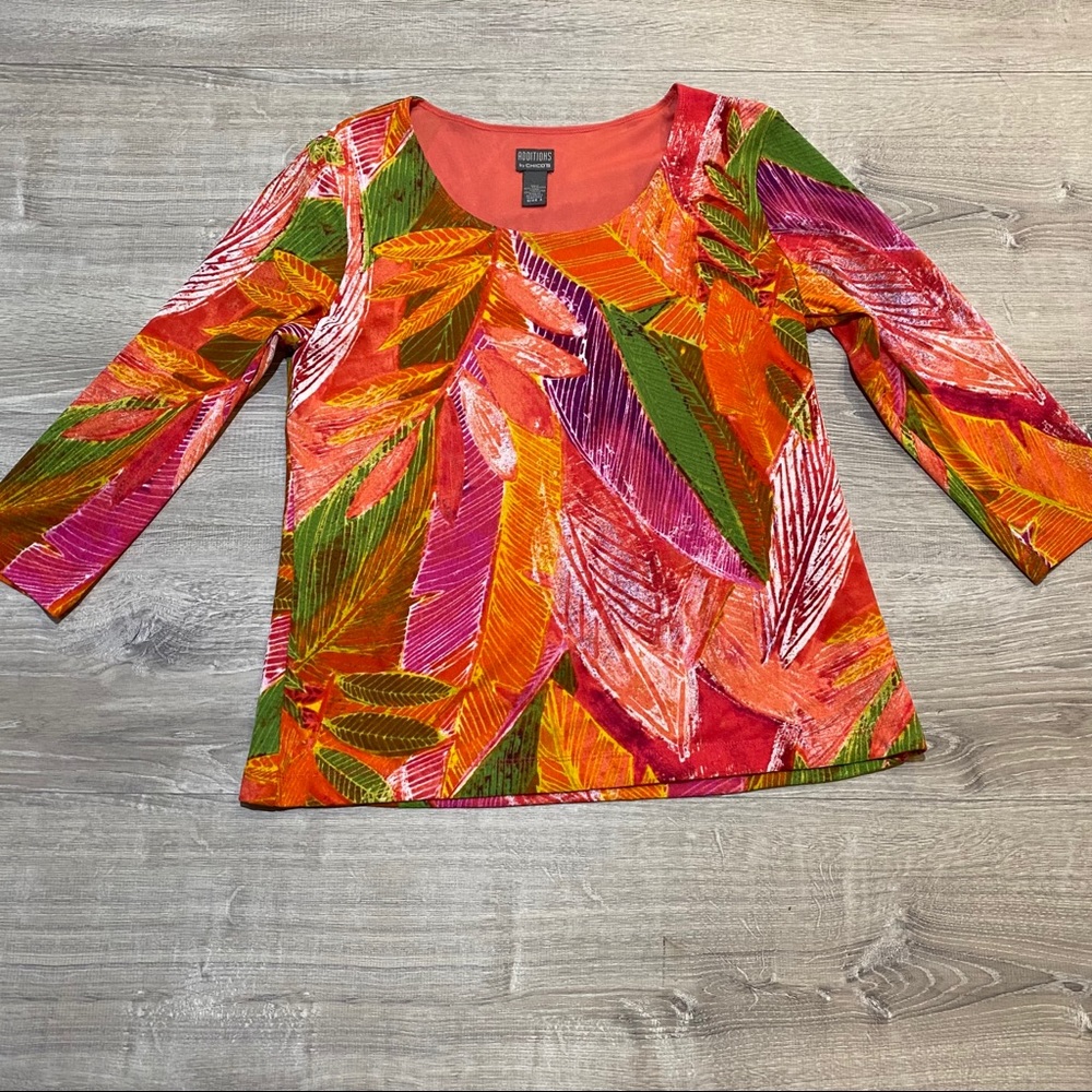 Chico’s Scoop Neck Mid Sleeve Top free mailing